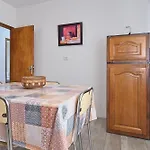 Pisos Leopoldo - Casaio Apartmán