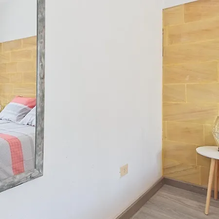 Apartment Pisos Leopoldo - Casaio