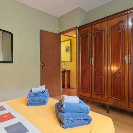 Pisos Leopoldo - Casaio Apartment