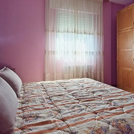 Apartment Pisos Leopoldo - Casaio Casayo