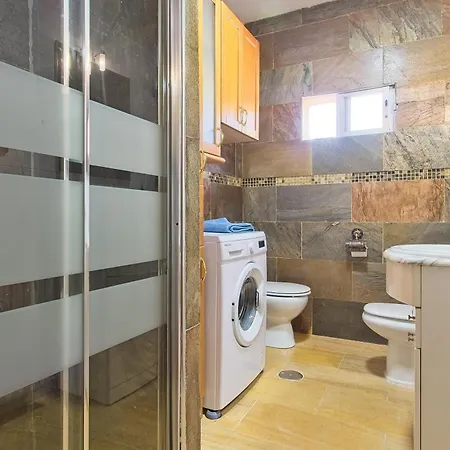 Apartment Pisos Leopoldo - Casaio
