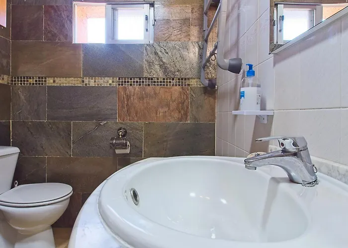 Pisos Leopoldo - Casaio Appartement